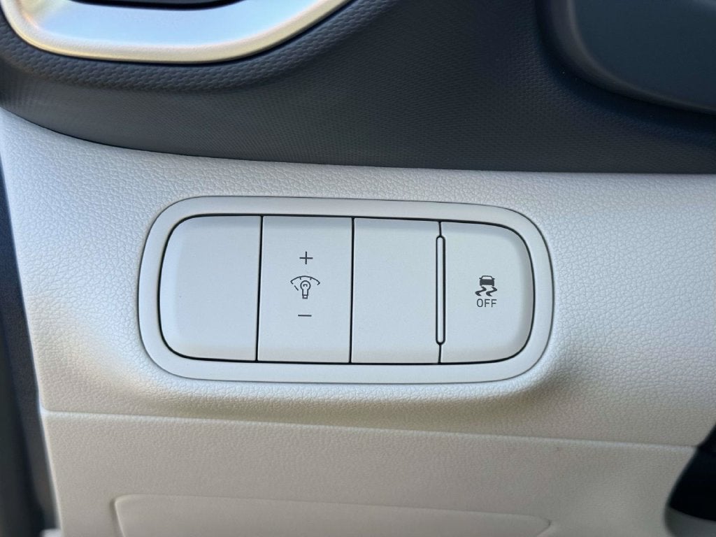 2024 Hyundai VENUE Limited