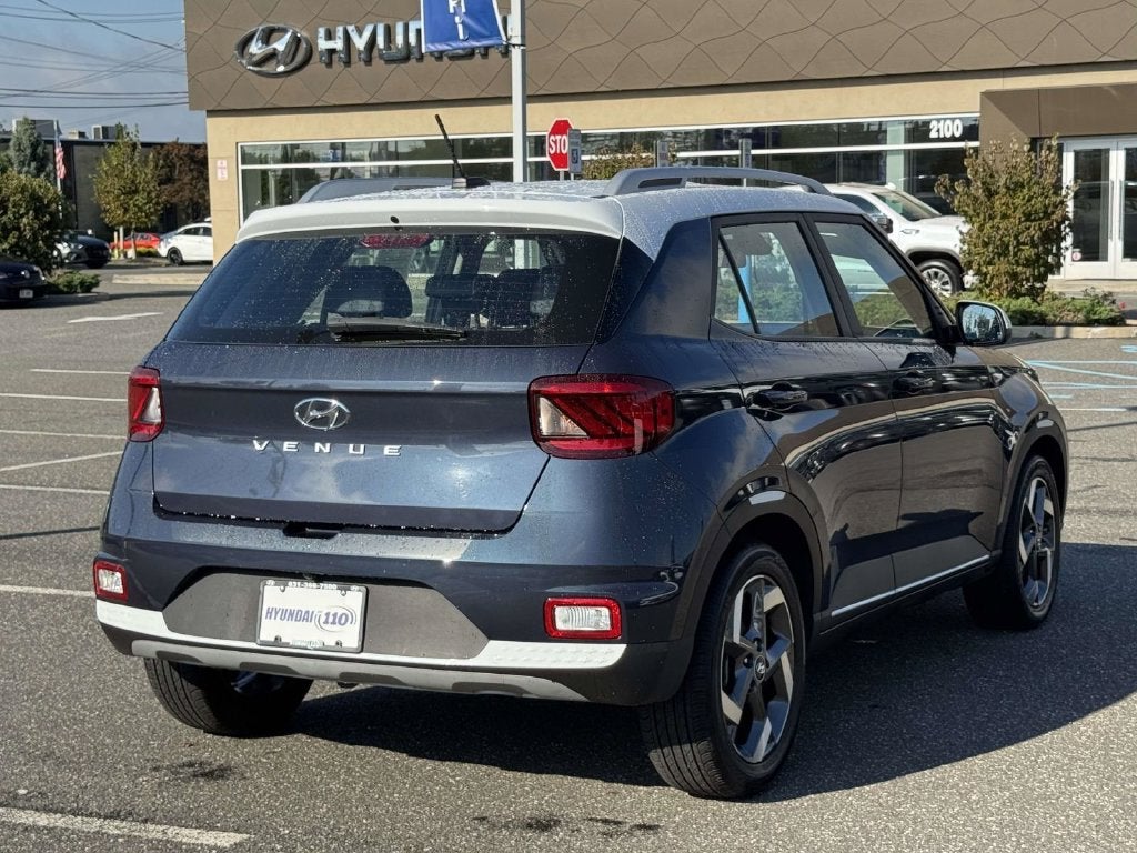 2024 Hyundai VENUE Limited